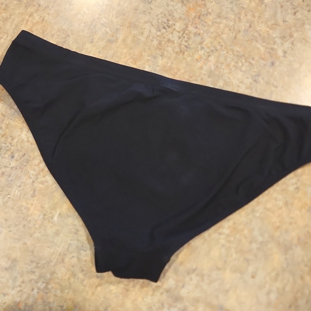 Hugo Boss swim brief - Picture 5 of 9